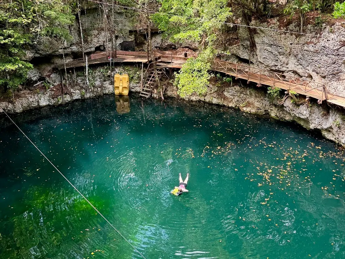 Tour ecológico: cenotes con transporte y comida